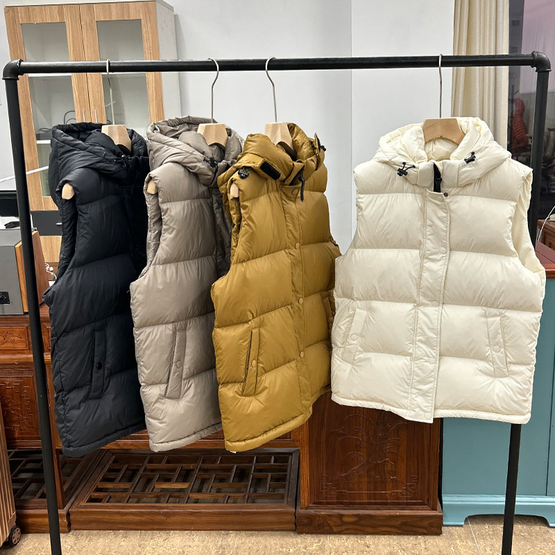 2025 Autumn and Winter New Light Luxury Couple 90 White Goose down Vest Puff down Jacket Vest Goose down Jacket Thickened Vest 2025 Autumn and Winter New Light Luxury Couple 90 White Goose down Vest Puff down Jacket Vest Goose down Jacket Thickened Vest