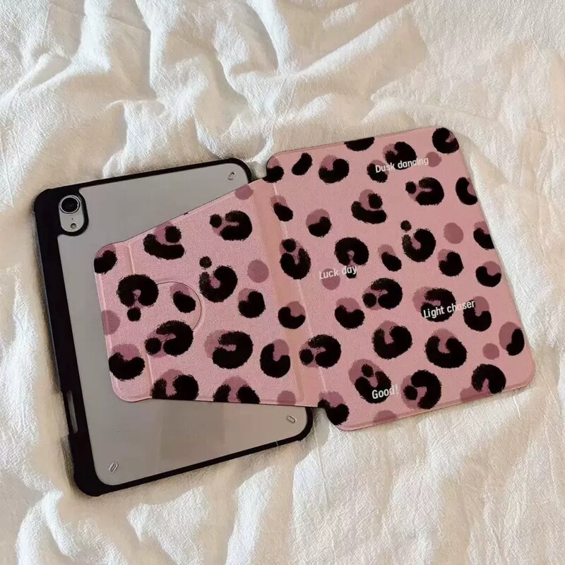 Ins Pink English Leopard Print Suitable for Apple iPad Protective Case 360 ​​Rotation Stand iPad Air5/6 with Pen Slot