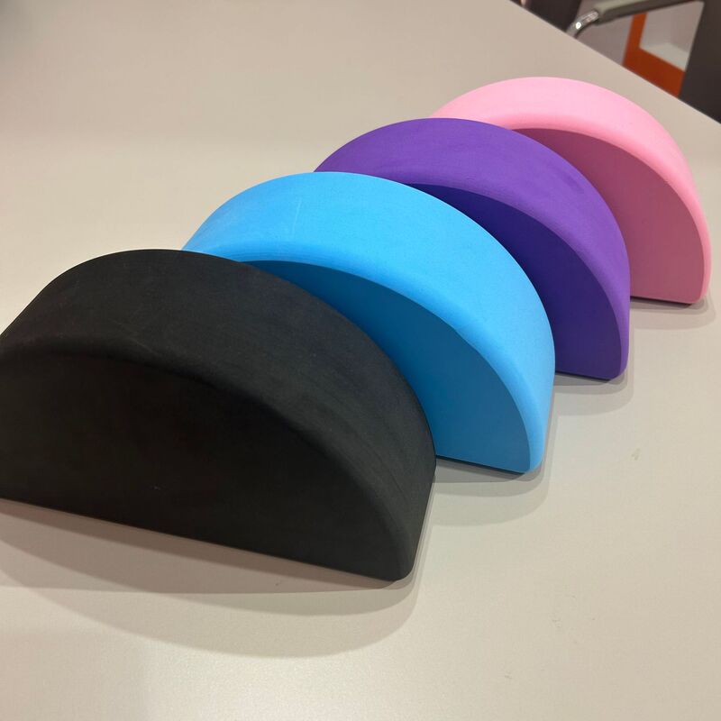 Curved Balance Moon Brick Solid Core Exercise Tool for Maintaining Balance Yoga Aid Semi-Circular Non-Slip Training Yoga Brick
