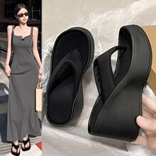 ����¸�������Ů�⴩2025�괺���¿��׸߸��A�_�ɸ����ߛ���Ь