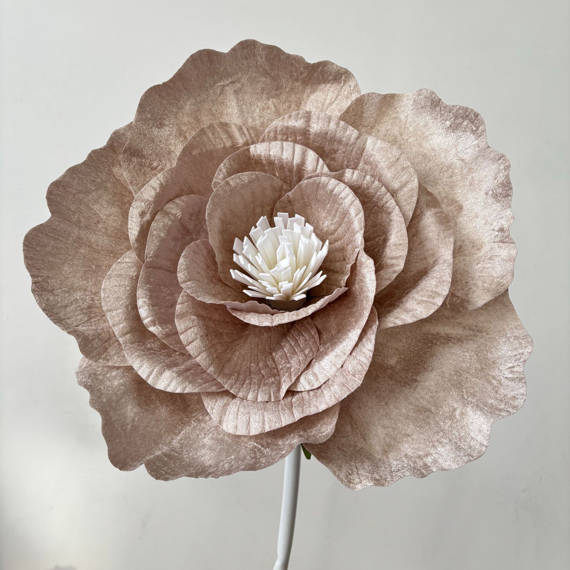 Una gran simulación de tela de terciopelo peonía flor de boda ventana de flores falsas exhibición estudio de fotos rosas artificiales rojas de vino