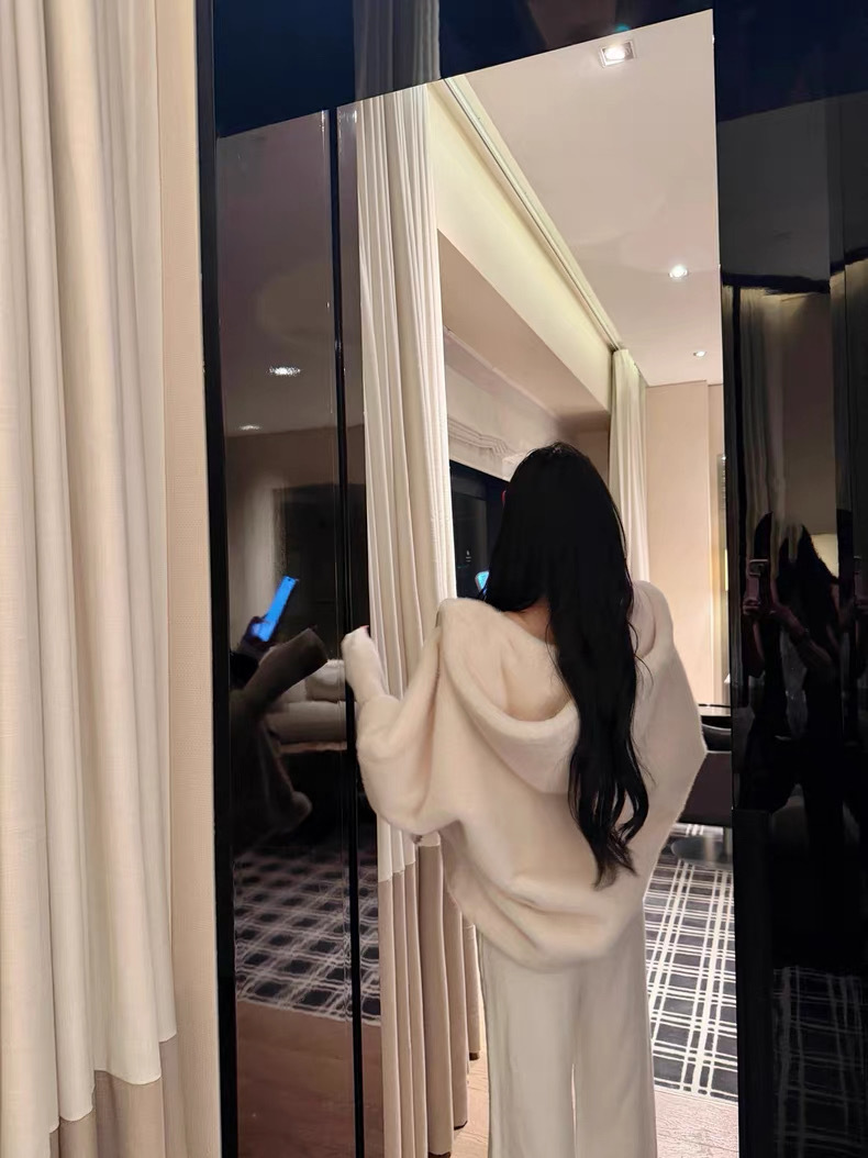 2025aw [bolso de leche suave] coreano encapuchado ecológico peludo suelto chaleco corto de manga de siete mujeres