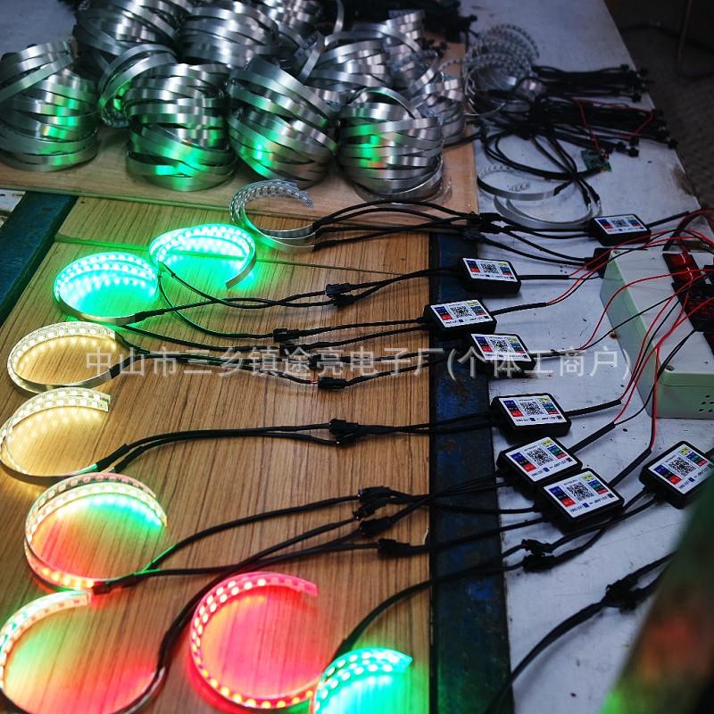 Car LED headlights, 360-degree color-changing “demon eye” RGB smart app-controlled angel eye lights, dual-color daytime running lights