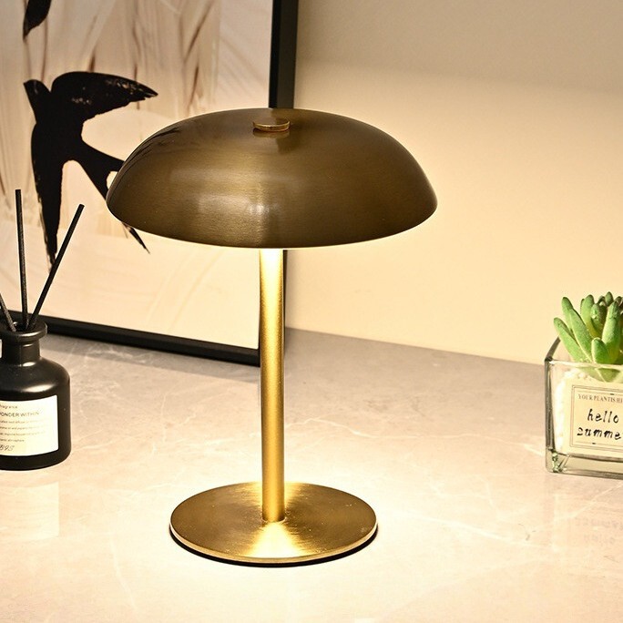 Cross-Border Mushroom Rechargeable Table Lamp, Hotel Bedroom Bedside Dimmable Creative Eye-Protecting Night Light, Restaurant Atmosphere Light
