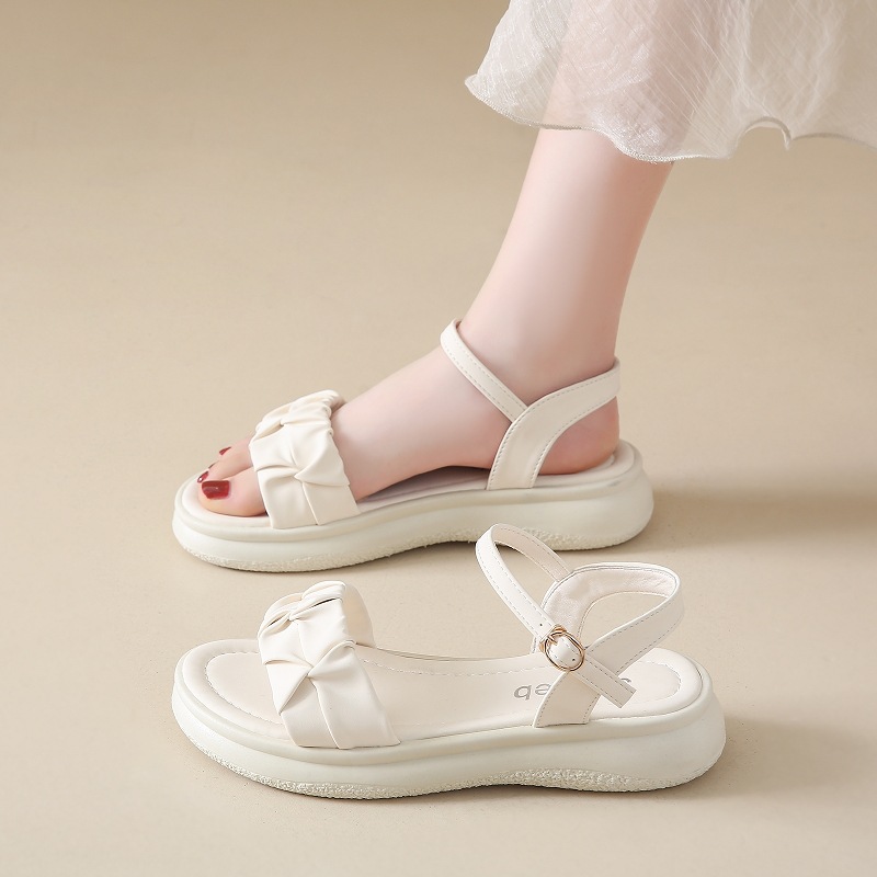 Ultra-soft romantic and delicate summer sandals