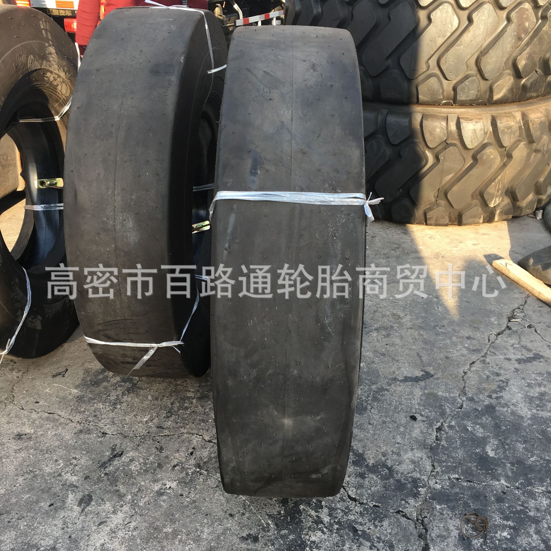 供应1200-24井下铲运机轮胎1200-24光面工程机械轮胎