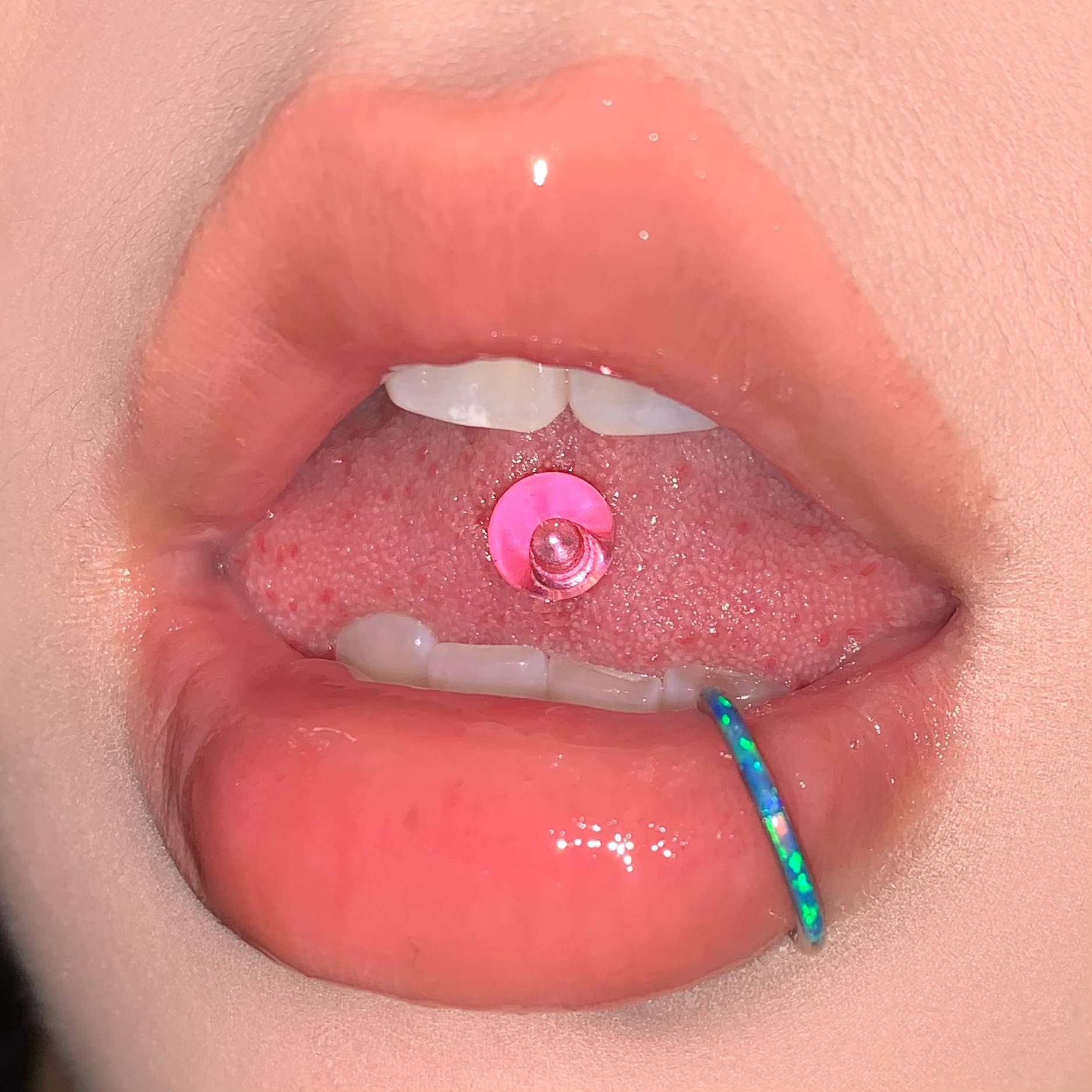 Deep Pink Acrylic Tongue Barbell 18mm 1.6mm External Thread 316L Surgical Steel Tongue Piercing Jewelry detail image 12