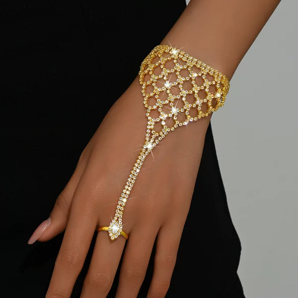European and American New Fashion High-End Full Diamond Rhombus Pattern Interlocking Bracelet Niche Light Luxury Bridal Wedding Jewelry Wholesale
