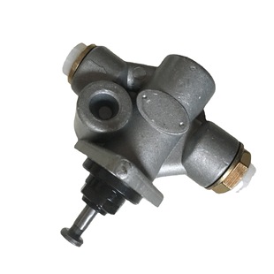 Navistar Model Aluminum Oil Transfer Pump Hand Oil Pump 0440008134 / 0 440 008 134