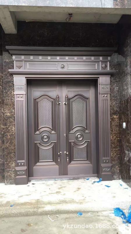 别墅双开铜门