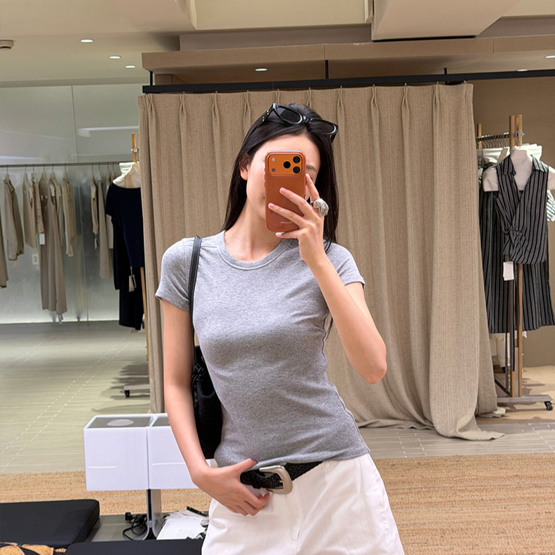 Special Offer, No Returns or Exchanges: Elsissi Minimalist Design Round Neck Short-Sleeve T-Shirt for Women, Summer Bm Slim-Fit Slimming Top, Lightweight