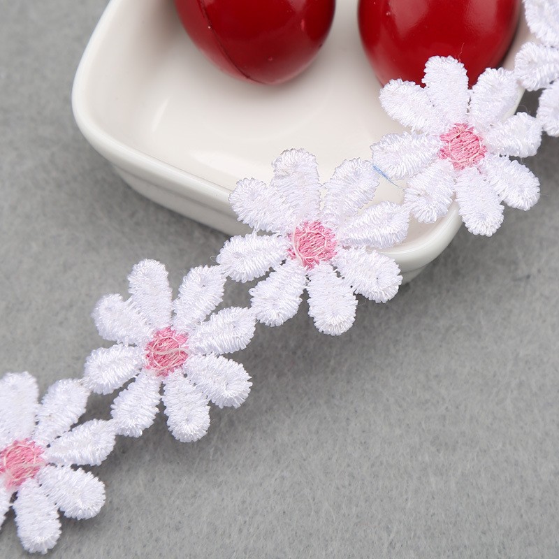 pétalos de color accesorios de encaje de encaje soluble en agua borde de encaje accesorios de decoración de sombreros decorativos hechos a mano flores multicolores