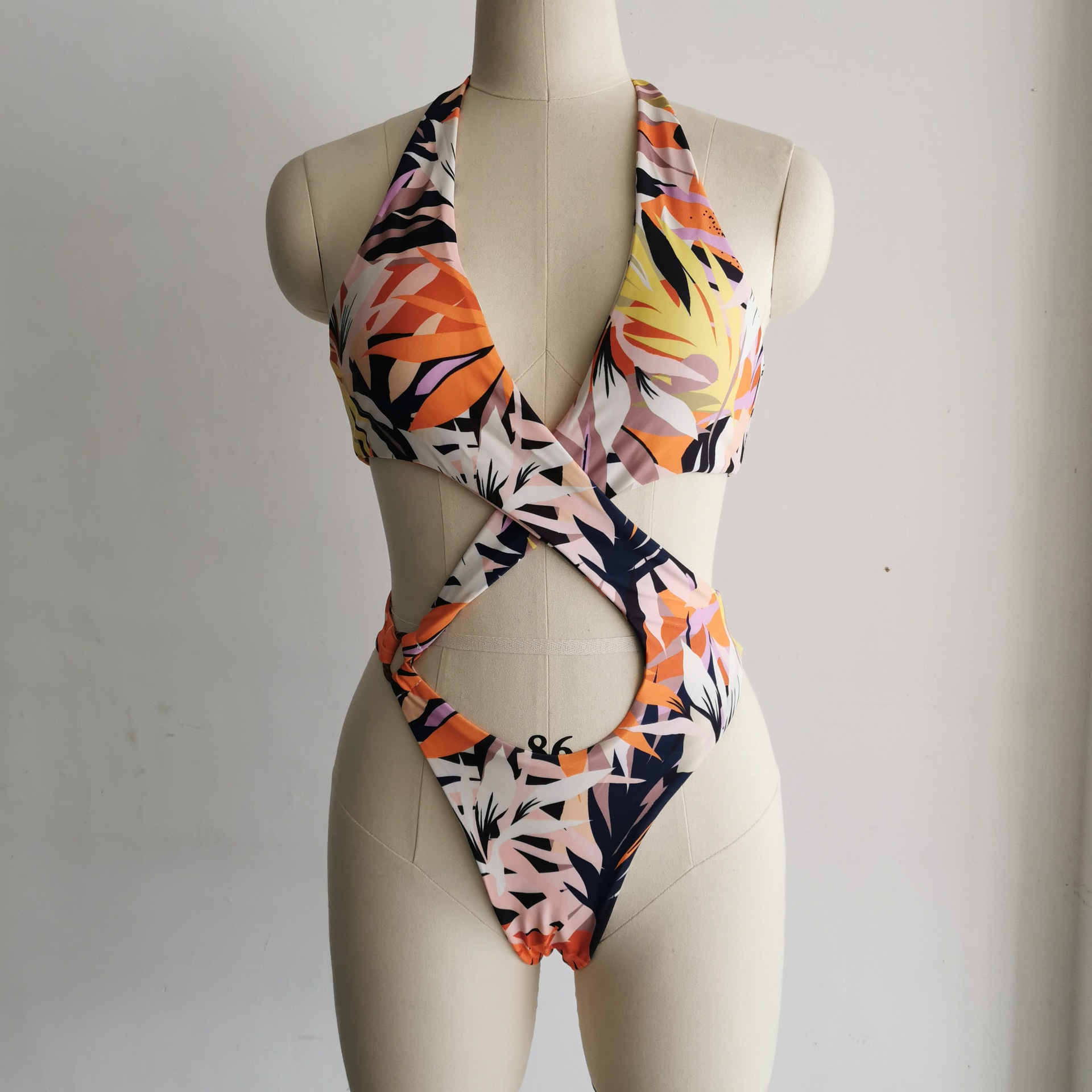140g Weight Sleeveless Sleeve Length Pullovers Placket Type Nylon, Polyester Fabric Type Regular Top Length Bodysuit Tops Type 1 Piece Quantity Swimming Pool, Swimming Occasion Halter Neck Neckline Breathable Function Skinny Fit Type Solid Color Pattern Women'S Gender Fashion Style Women's Fashion Solid Color 1 Piece One Piece 9