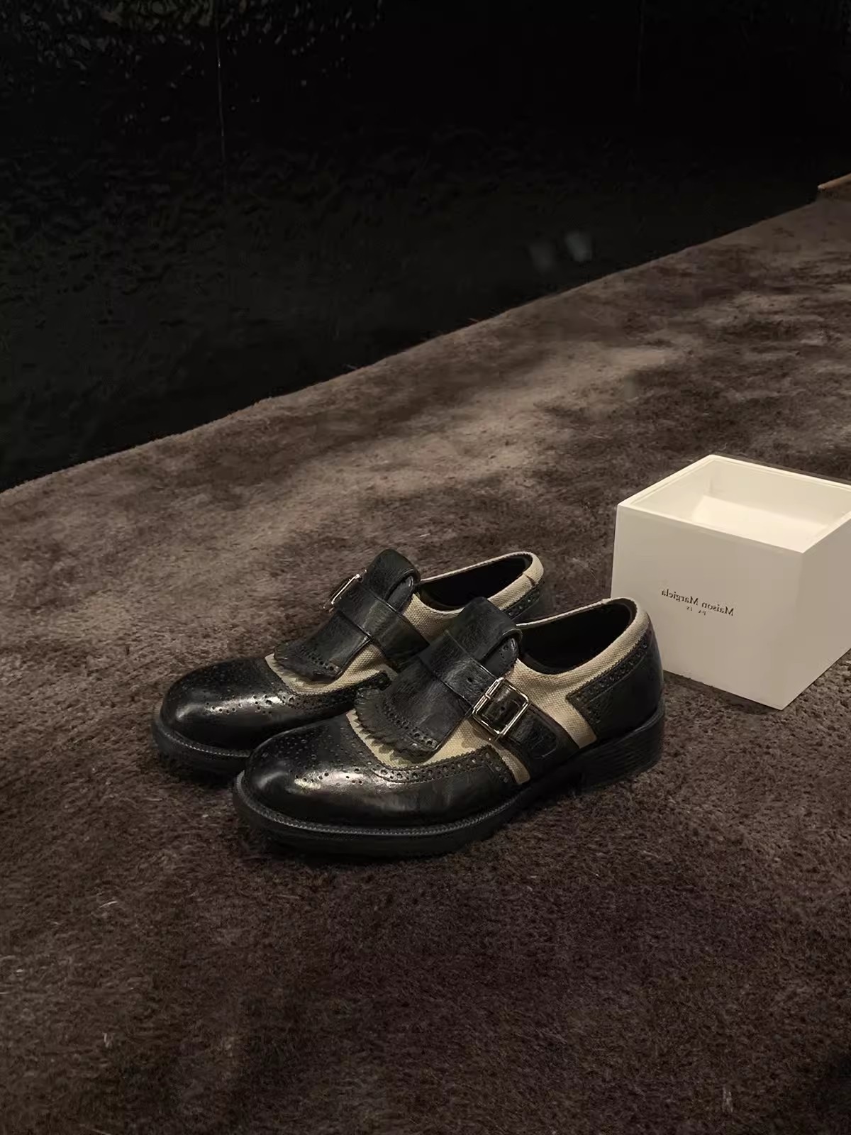 Versión de piel de vaca ~ Grape Mom, piel de caballo lavada con el mismo estilo, borlas de estilo británico, zapatos de cuero Brock tallados, zapatos de novia para mujer