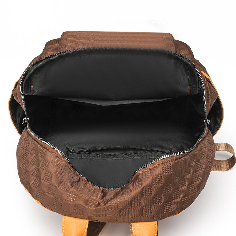 2024 otoño nuevas señoras mochila de nailon moda todo-fósforo viajes al aire libre contraste color mochila de gran capacidad al por mayor