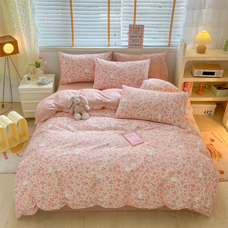 Cuerpo de algodón de cuatro piezas de amor, cama de cama, cama de cama, dormitorio de estudiantes, ropa de cama de tres piezas.