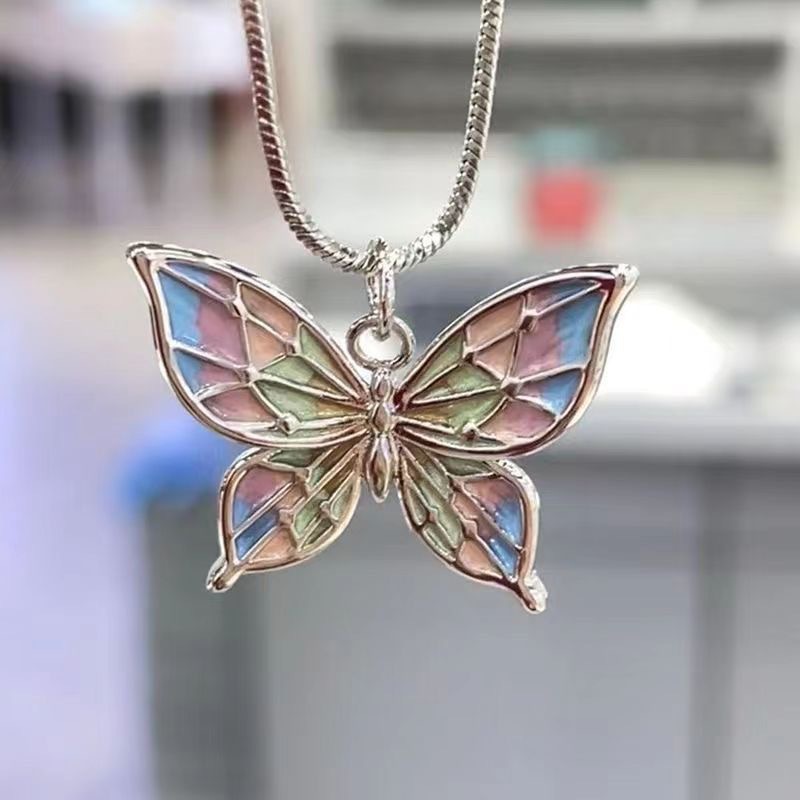 Sanfu Necklace for Women: Colorful Butterfly - Energetic and Stylish, Unique Design, Exquisite Jewelry, Versatile and Elegant.