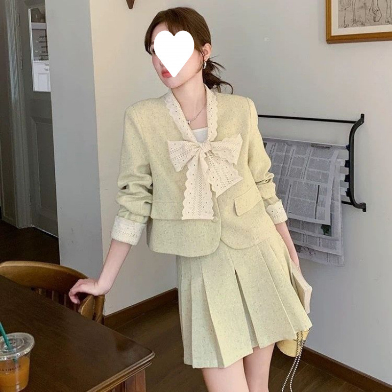 法式小香风小个子穿搭一整套女2025秋新款蝴蝶结外套百褶裙两件套