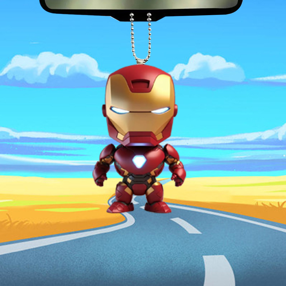 Nueva versión acrílica Q de Marvel Heroes Car Colgante Decoración de escena festiva