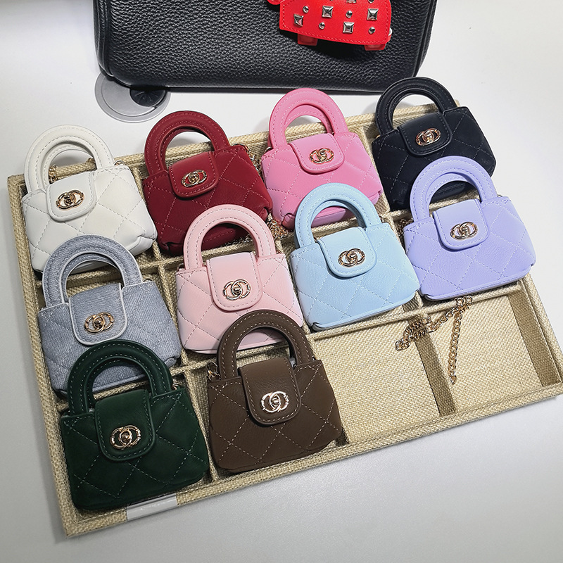 2026 New Velvet Chanel-Style Kelly Quilted Mini Shoulder Crossbody Bag with Pendant and Earphone Holder for Foreign Trade Cross-Border Sales 2026 New Velvet Chanel-Style Kelly Quilted Mini Shoulder Crossbody Bag with Pendant and Earphone Holder for Foreign Trade Cross-Border Sales
