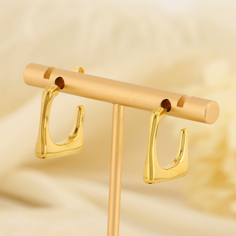 Geometric Pattern PVD Coated 18K Gold Plated Geometric Titanium Steel Simple Style Waterproof Non Tarnish Ear Studs