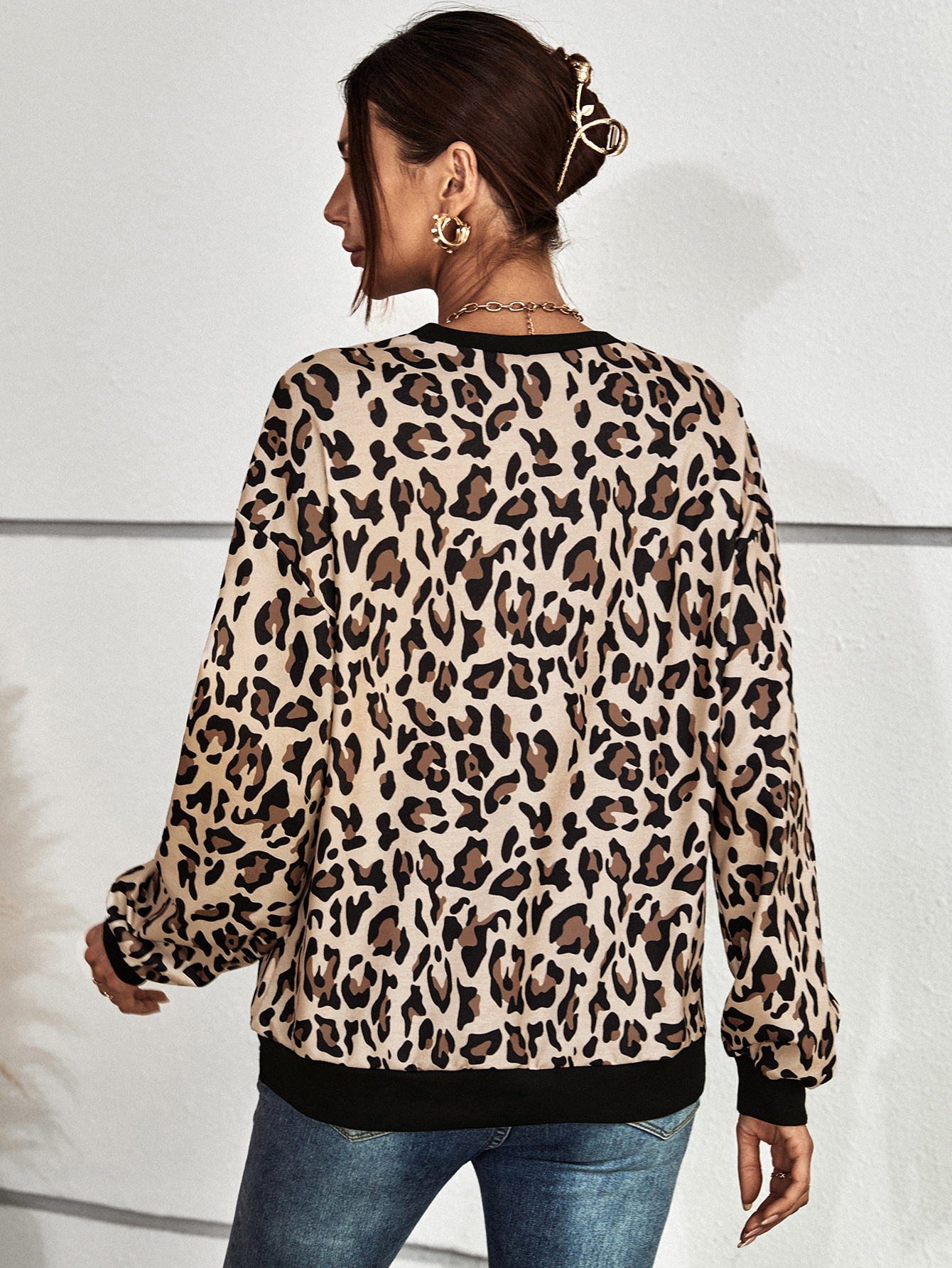 Leopard Print Long Sleeve Casual Sweatshirt - Hoodies & Sweatshirts - Uniqistic.com