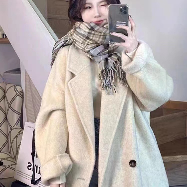 흰색 검정색 버튼