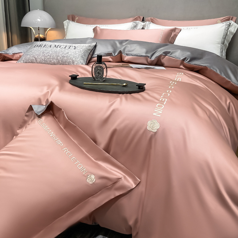 Cuatro piezas de seda de hielo de verano seda lisa cama cama de lujo ligera cama de lujo cama de tres piezas de verano