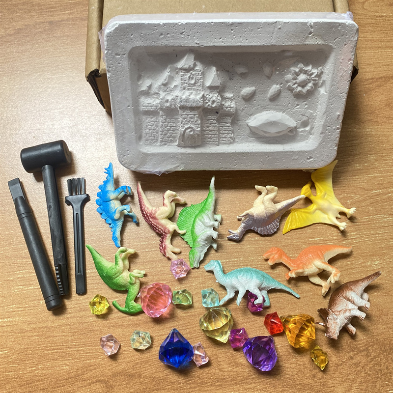 컬러 박스-4 개의 작은 공룡 + 8 개의 다이아몬드 + 도구