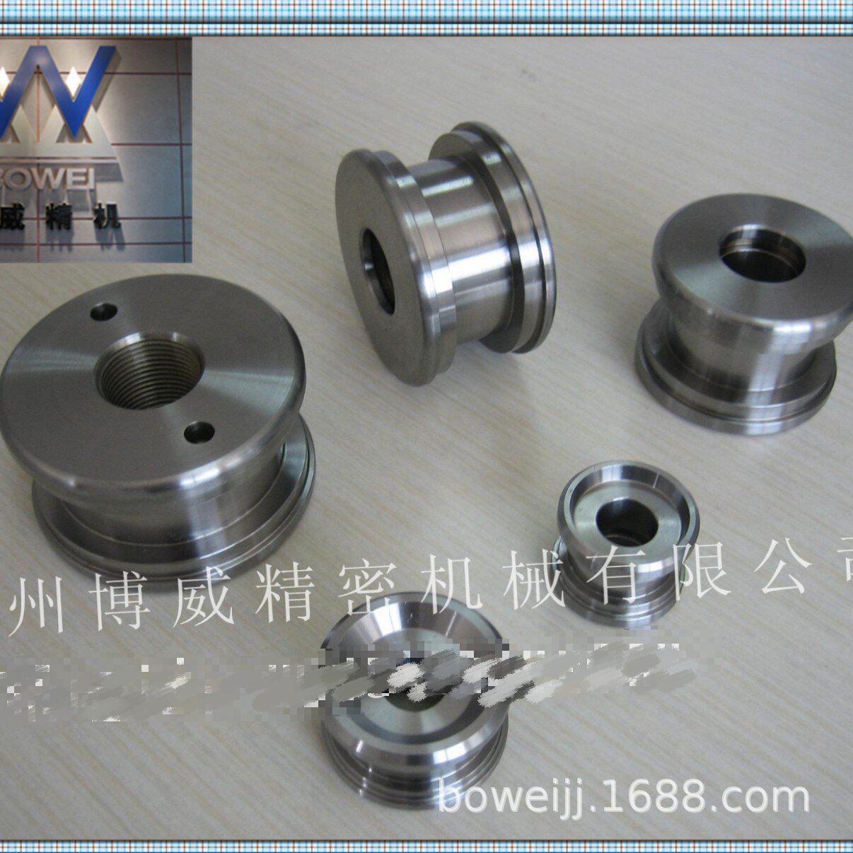 提供精密加工，机械零部件，液压件加工，油缸配件