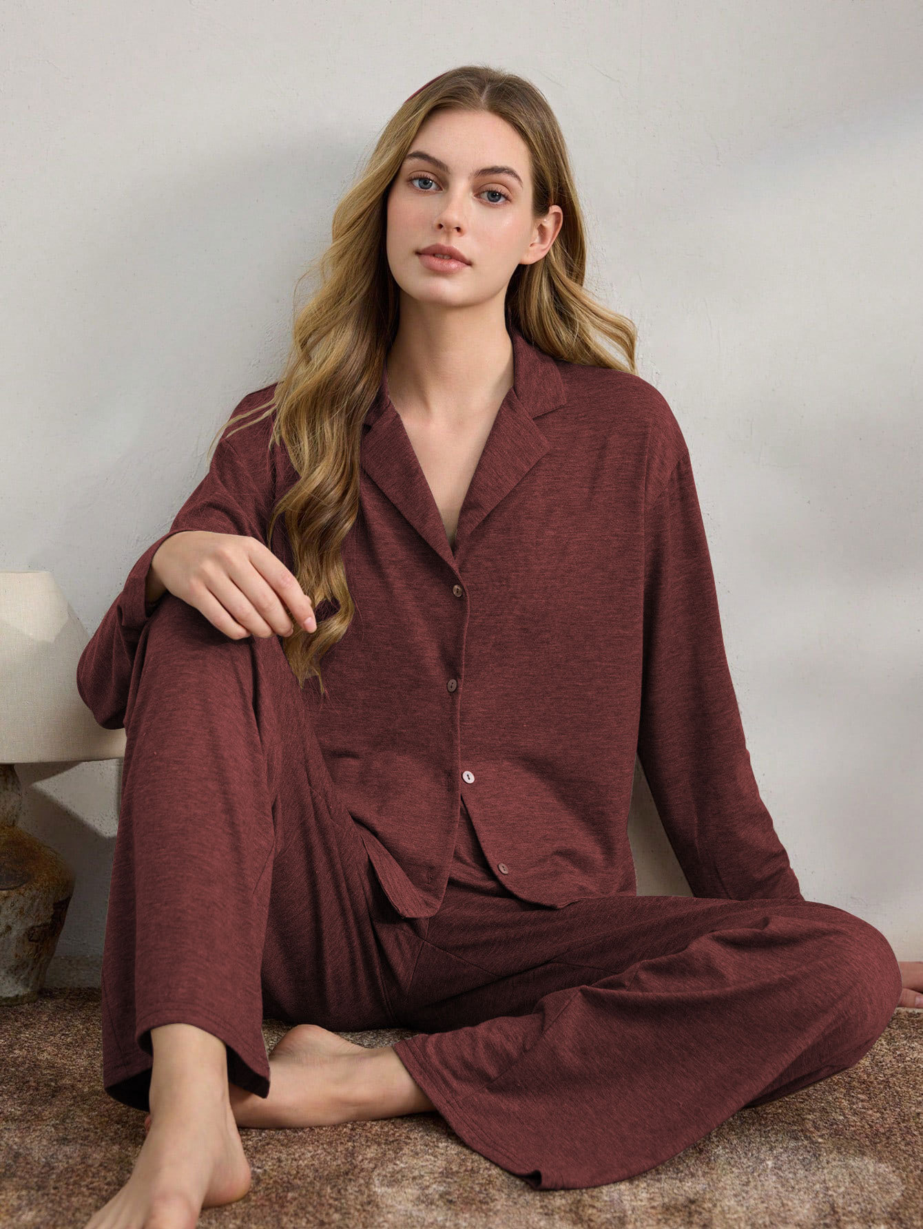 Pijamas de otoño y invierno transfronterizos europeos y estadounidenses, camisetas casuales de moda, pantalones largos de mangas largas, ropa de hogar suelta de dos piezas