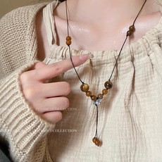 zircon water drops pendant titanium steel necklace women's exquisite light luxury high-grade clavicle chain minority all-match hot sale ornament Item Picture