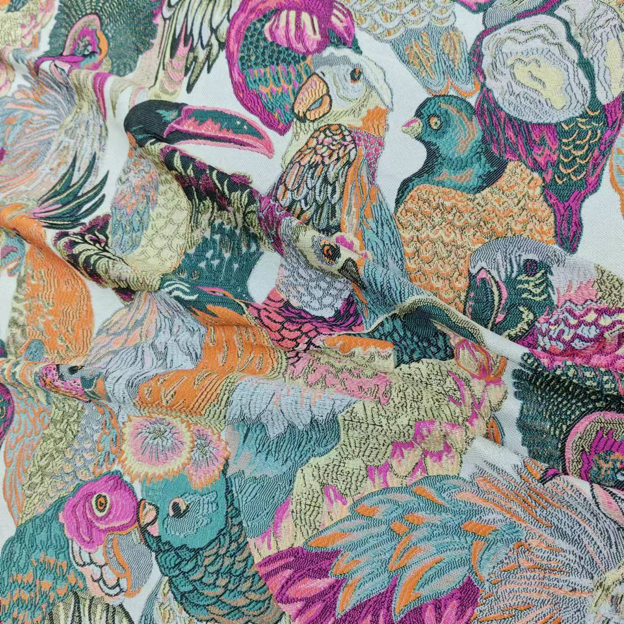 高档新中式五颜六色鹦鹉柔软厚实马甲外套沙发箱包色织提花面料