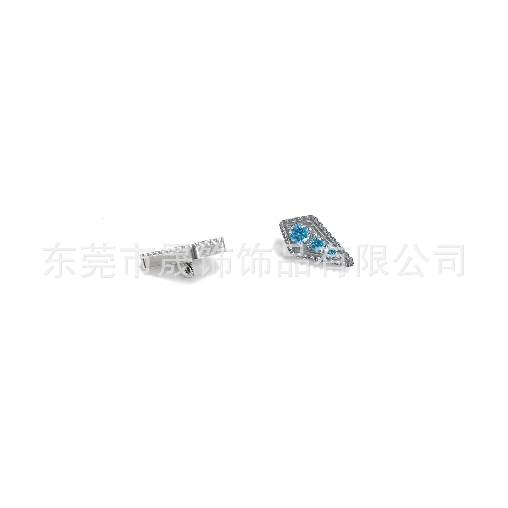 F136 Titanium Helix Cartilage Stud 三角菱 Studded Cubic Zirconia G23 Implant Grade Titanium 人体 Piercing Jewelry Ear Stud