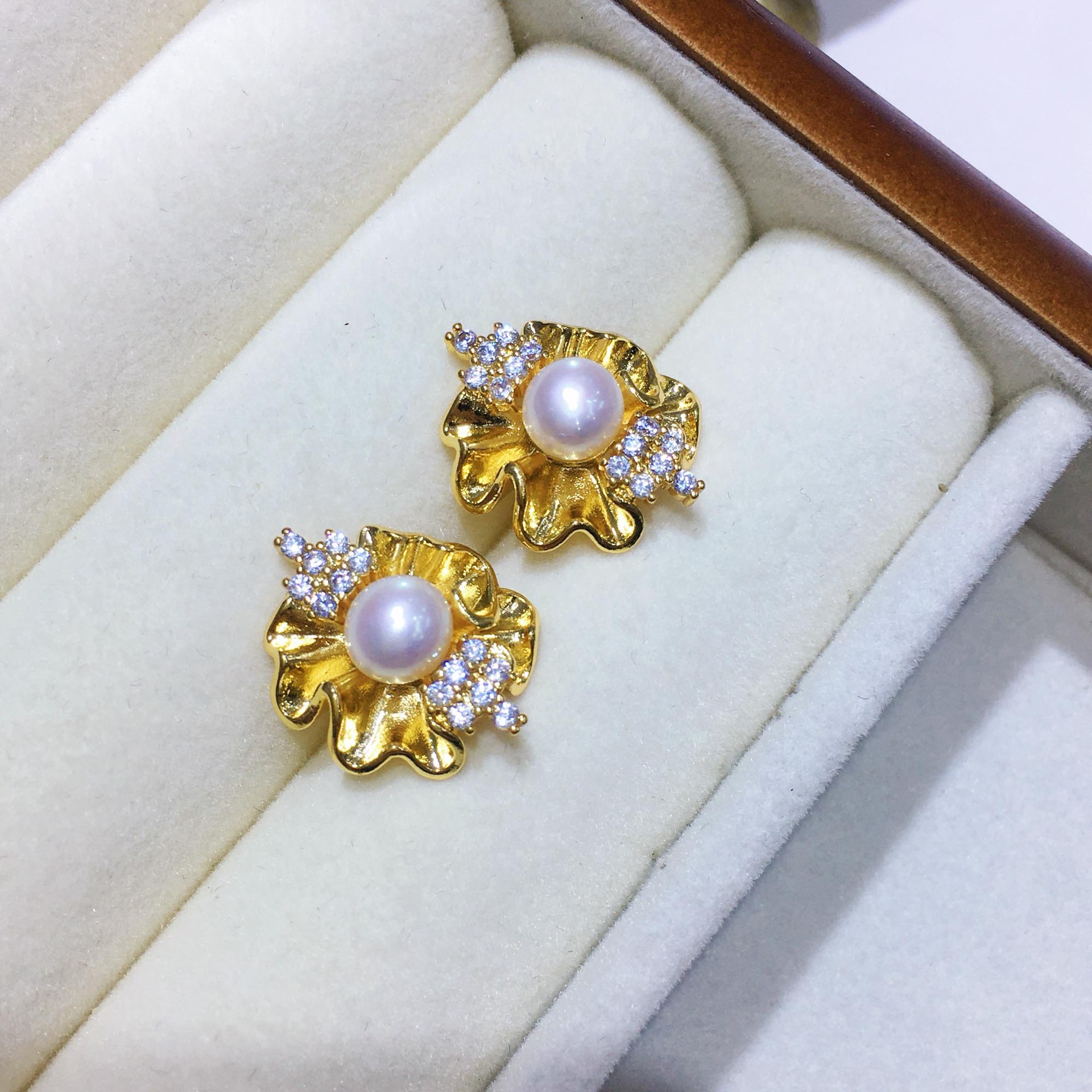 ����ʱ�и���tianȻ�������������˿������������ϵ�ж�������