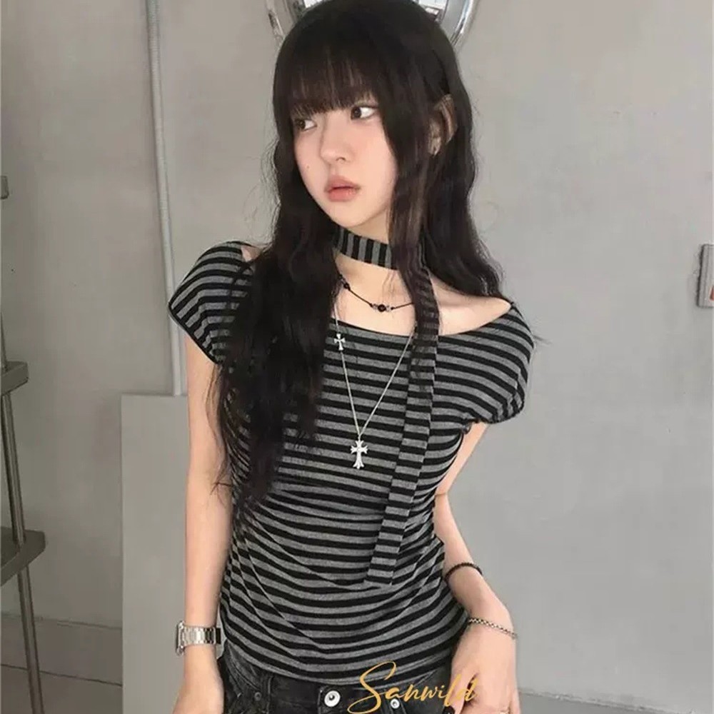 5188 # Designed with a Sense of Style, This Slim-Fit Short-Sleeve T-Shirt with Ribbon Stripes and Built-In Chest Pads for Women, Suitable for Summer Wear Both as Outerwear and Innerwear