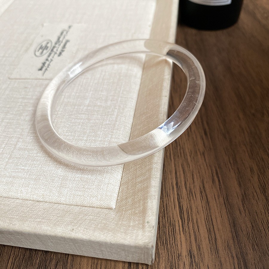 56 # Pulsera-color transparente