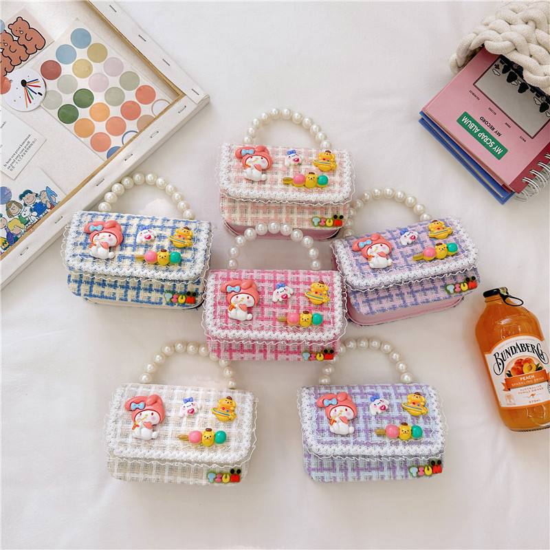 Venta al por mayor Otoño e Invierno estilo occidental niños pequeño bolso cuadrado moda femenina niñas contraste color cadena bolso simple con cuentas