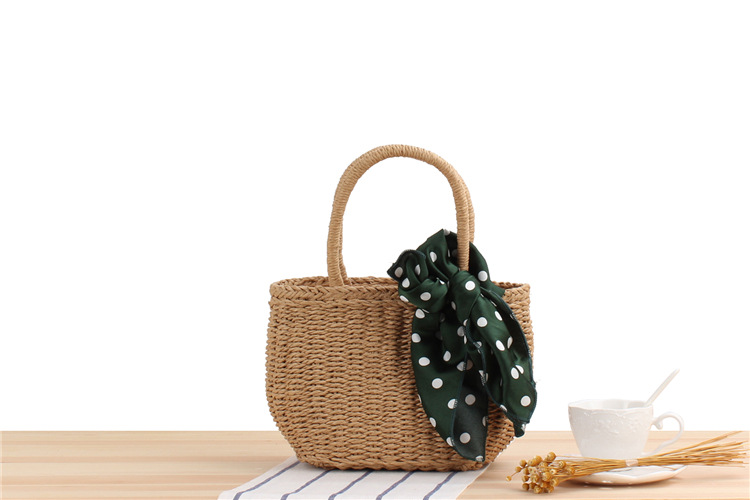 New Handmade Straw Woven Beach Woven Women's Casual Handbag19*12*18cm display picture 2