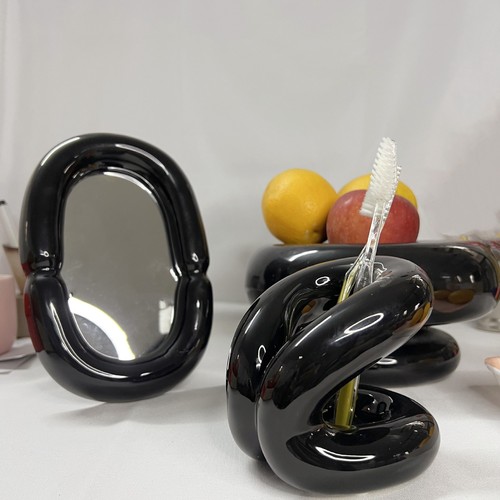 Creative life modern light luxury bedroom dresser ceramic internet celebrity makeup mirror home desktop desktop decorative mirror