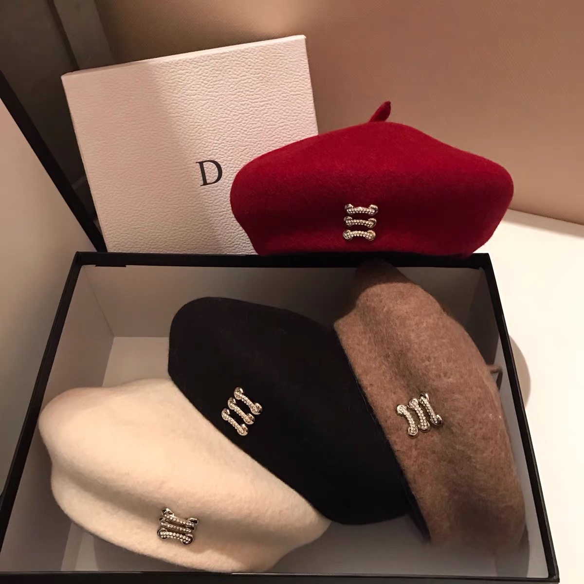 Beretă de lână de toamnă și de iarnă, caldă, pentru exterior, pălărie octogonală cu stea și strasuri simple_voghion.com