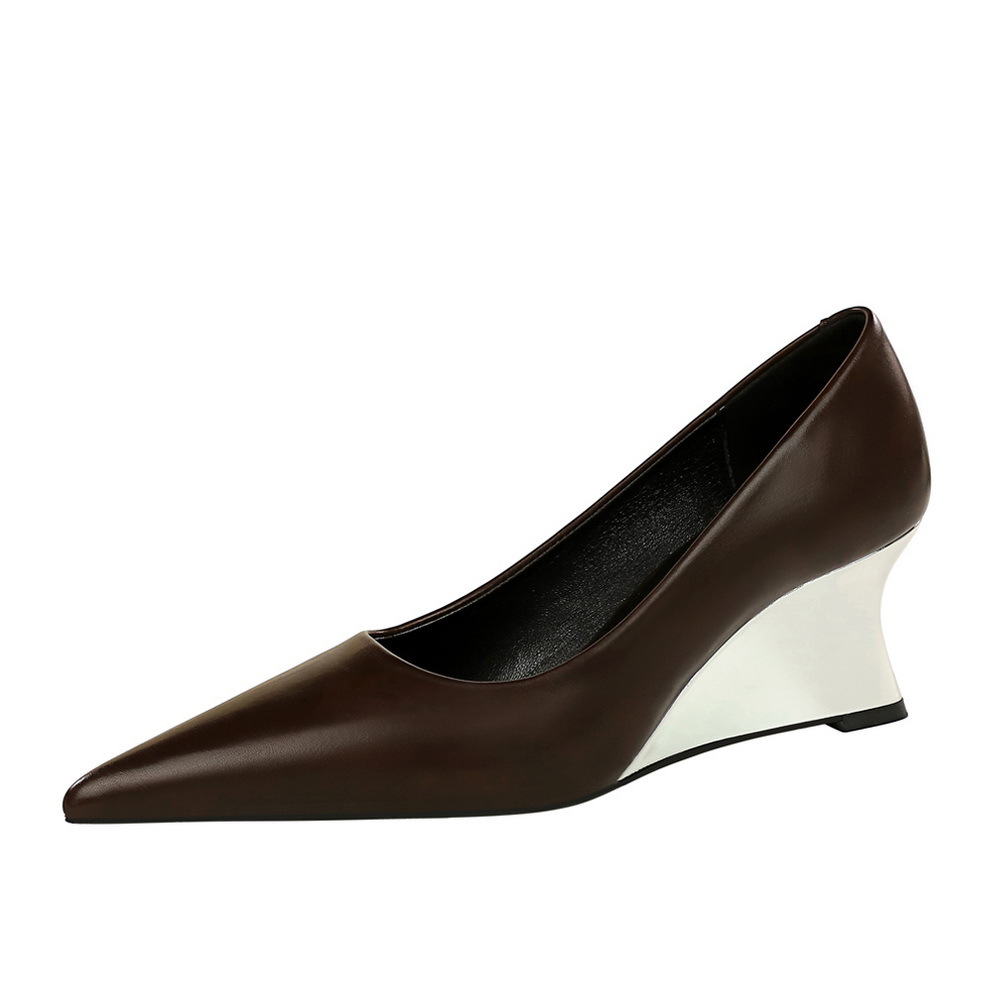 2905-2 Fashion Banquet Women's Shoes Slope Heels High Heels Shallow Mouth Pointed Metal Slope Follow Shoes High Heels