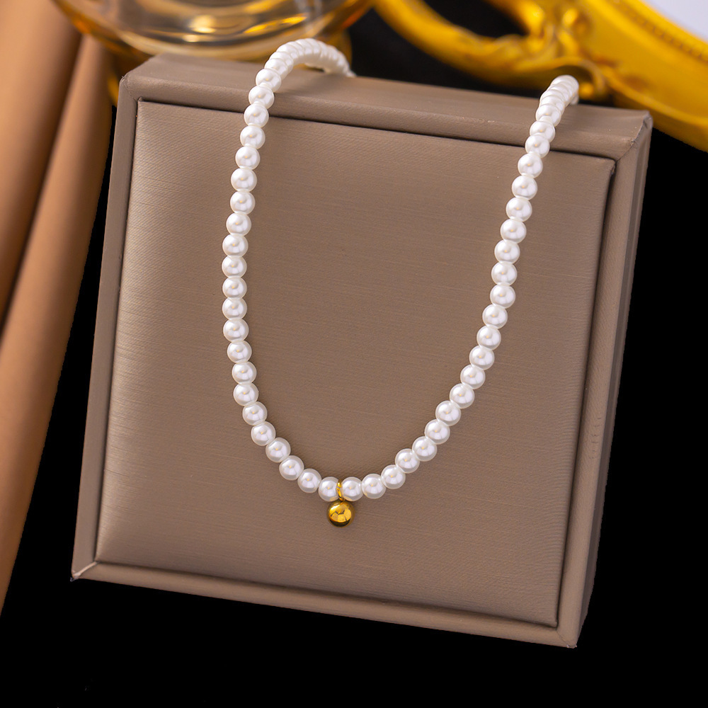 40【h381】pearl necklace gold