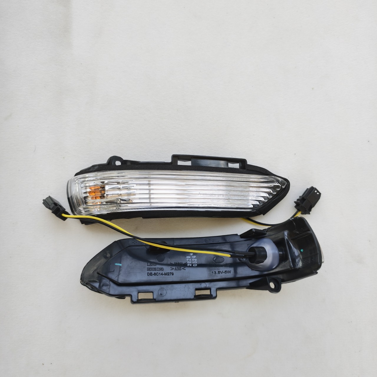 Suitable for SAIC MG ZS, MGZS, Roewe RX3 rearview mirror turn signal light