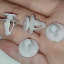 适用吉利远景帝豪金刚自由舰熊猫前门立柱A柱内饰板固定卡扣卡子