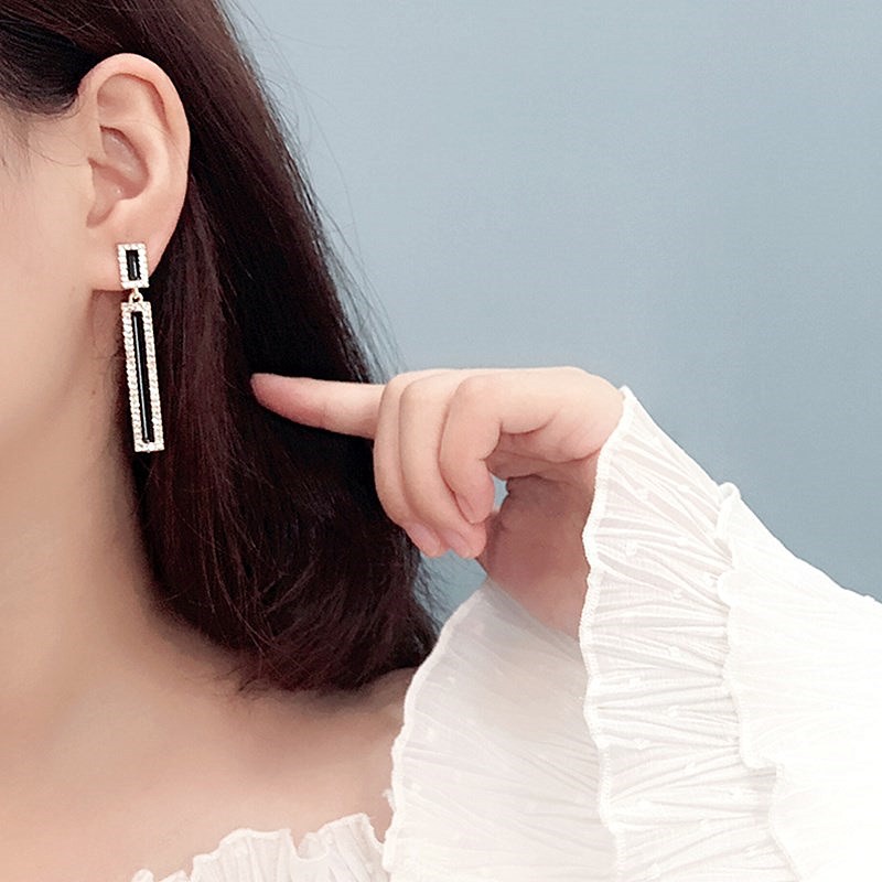 New Fashion Long Earrings display picture 4