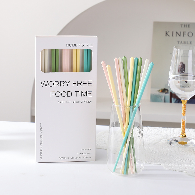 Ceramic chopsticks cream style household High-looking new tableware suit one person a pair of high temperature resistant chopsticks gift box