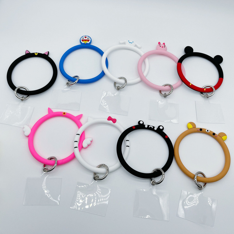 Cartoon Silicone Mobile Phone Bracelet Pendant, Multi-Functional Mobile Phone Case Pendant, Cute Anti-Lost Wrist Strap, Light Luxury