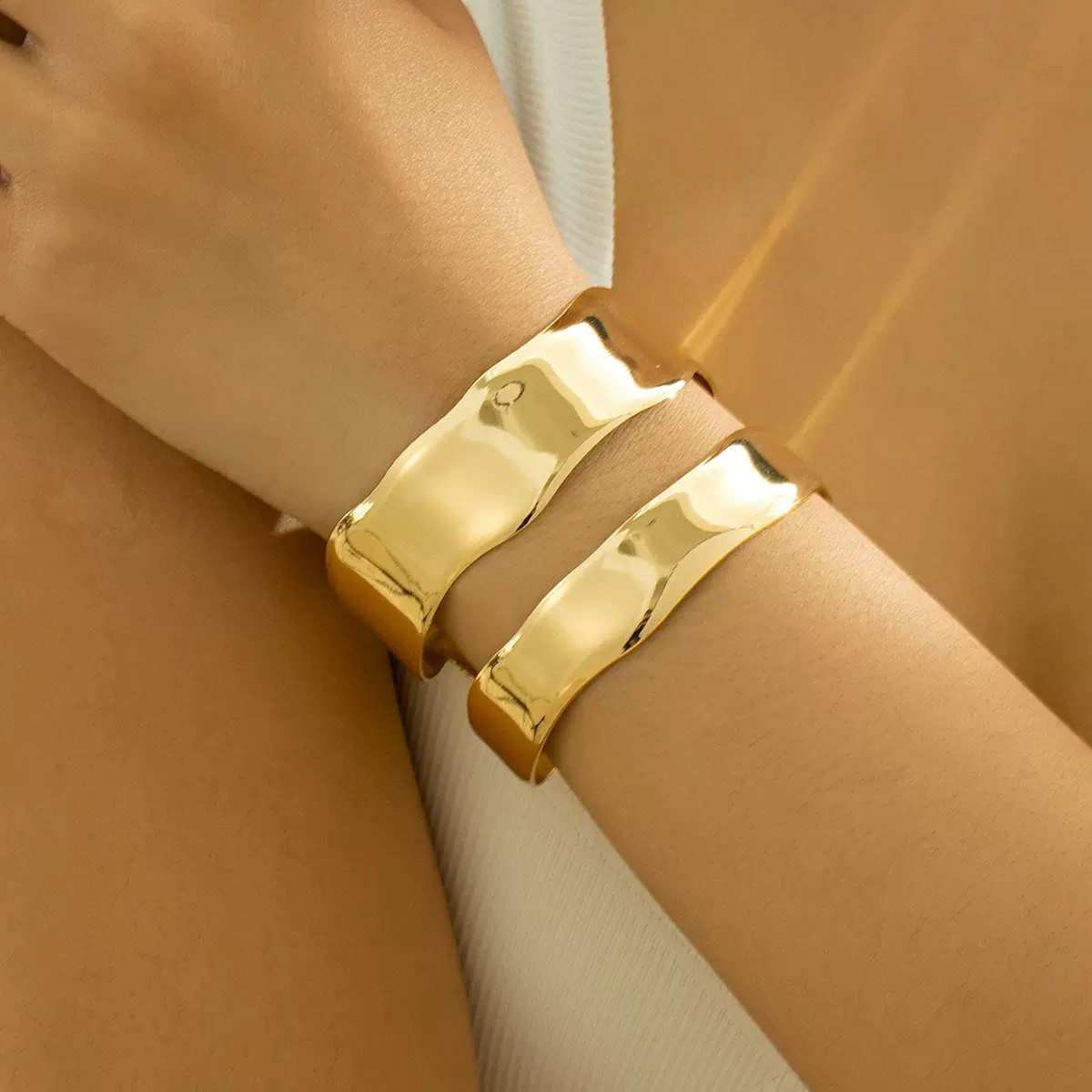 跨境欧美复古个性几何金属光面开口手镯夸张潮流设计感宽边手饰女