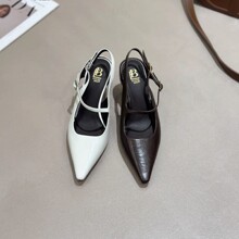 �W��վEŮЬ26���ĕr��ܛС��Ƥ���^�\��һ�֎���ռ��߸��Λ�Ь